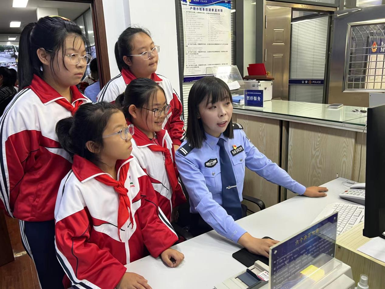 1728347732116643.png 图片1.png
