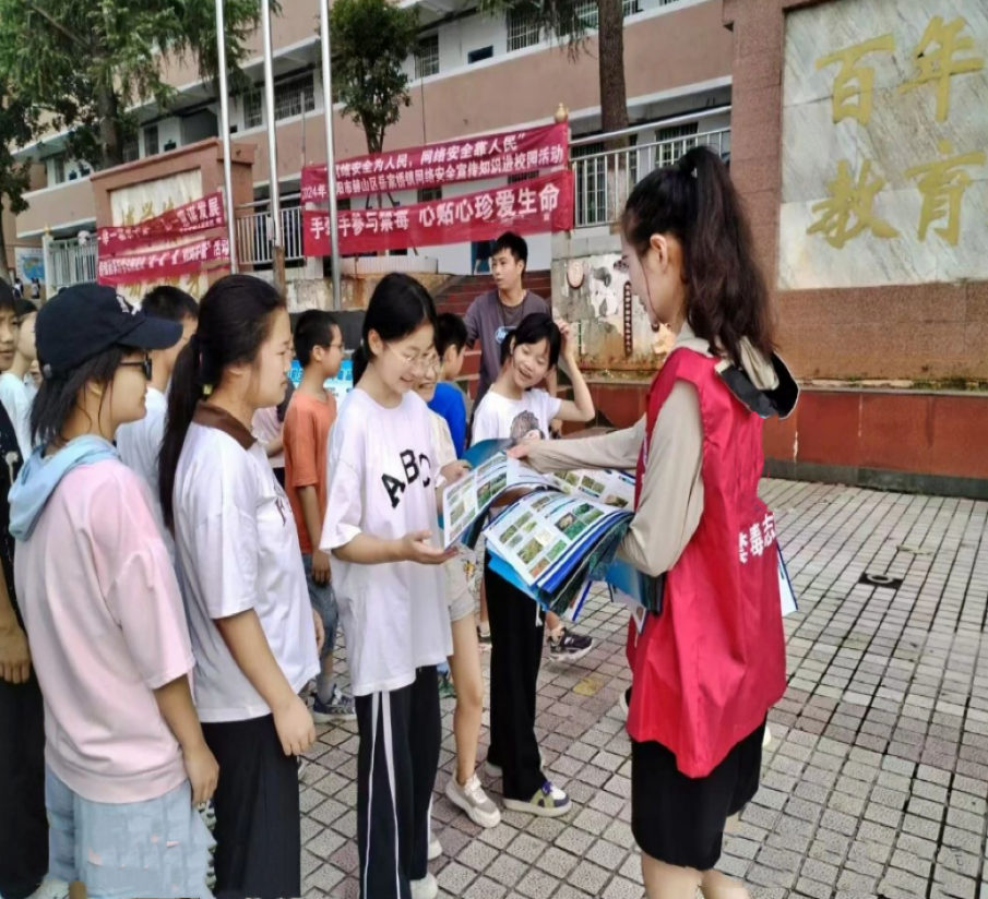 1728372986769547.png 图片1.png