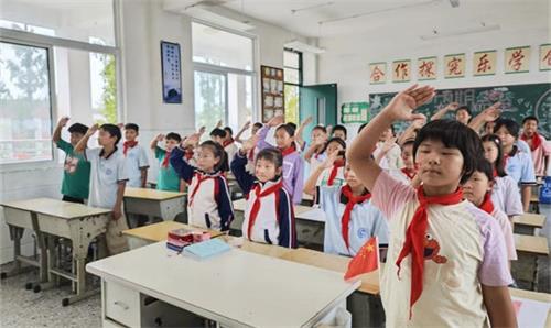 1728526088872666.jpg e8888a5c6ee30685128ba1cfa5ccbb12_看图王.jpg