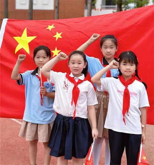 1728526164306906.jpg 4cf22dc973f1515ef5188493474e1825_看图王.jpg