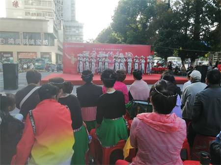 1728614738100155.jpg 朝阳街道关工委开展庆国庆活动3.jpg