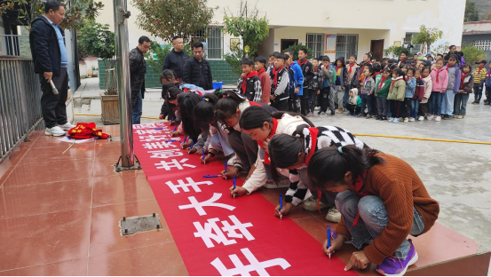 1728953098738806.png 图片2.png