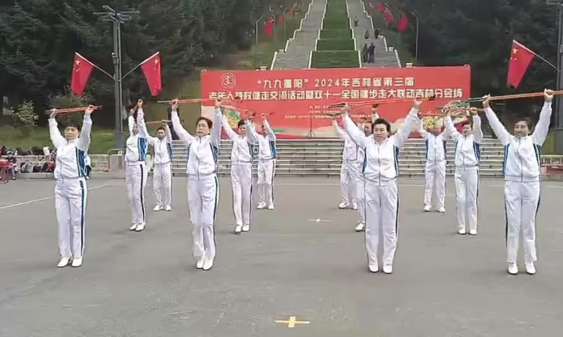 92f8778c8bec7d52beebc609a980122.jpg