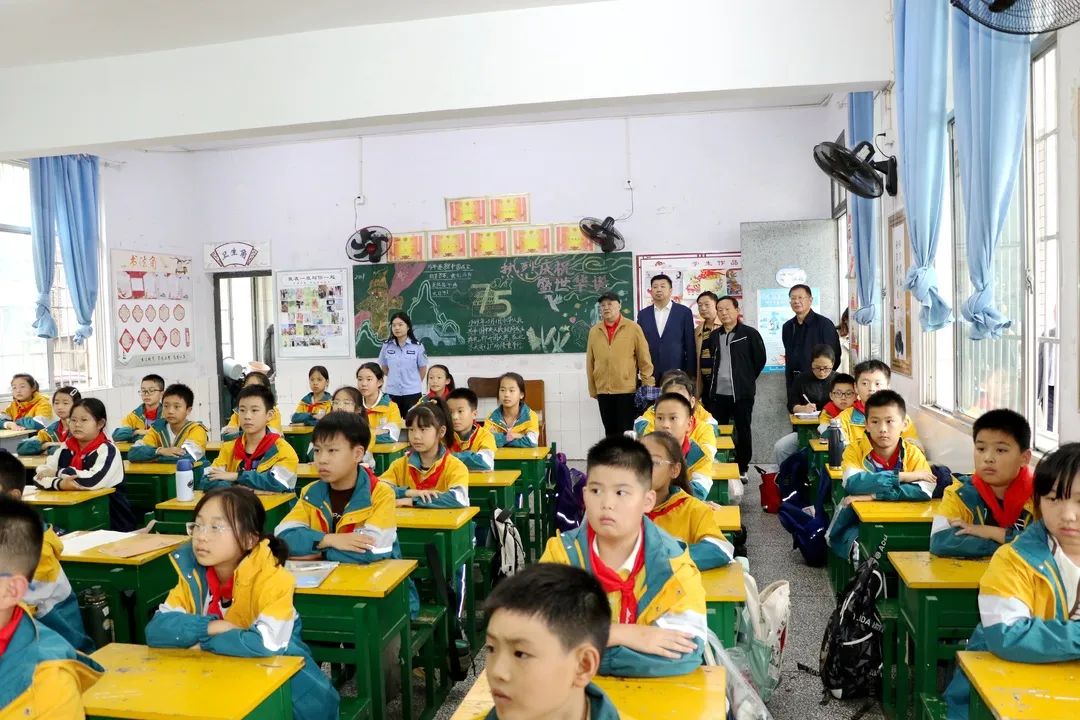 1729427185383445.jpg 640 (1).jpg