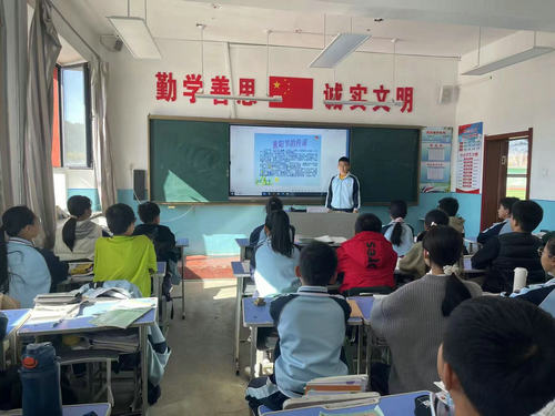 1729652273244626.jpg 磨刀石中学重阳节信息1_副本.jpg