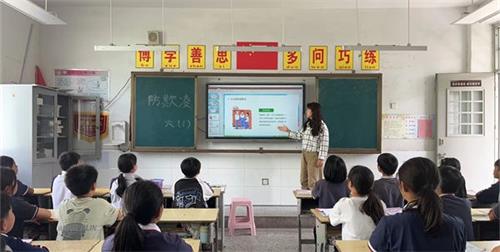 1729733758949901.jpg 9f56c165223e718818c9e44a496989cc_看图王.jpg