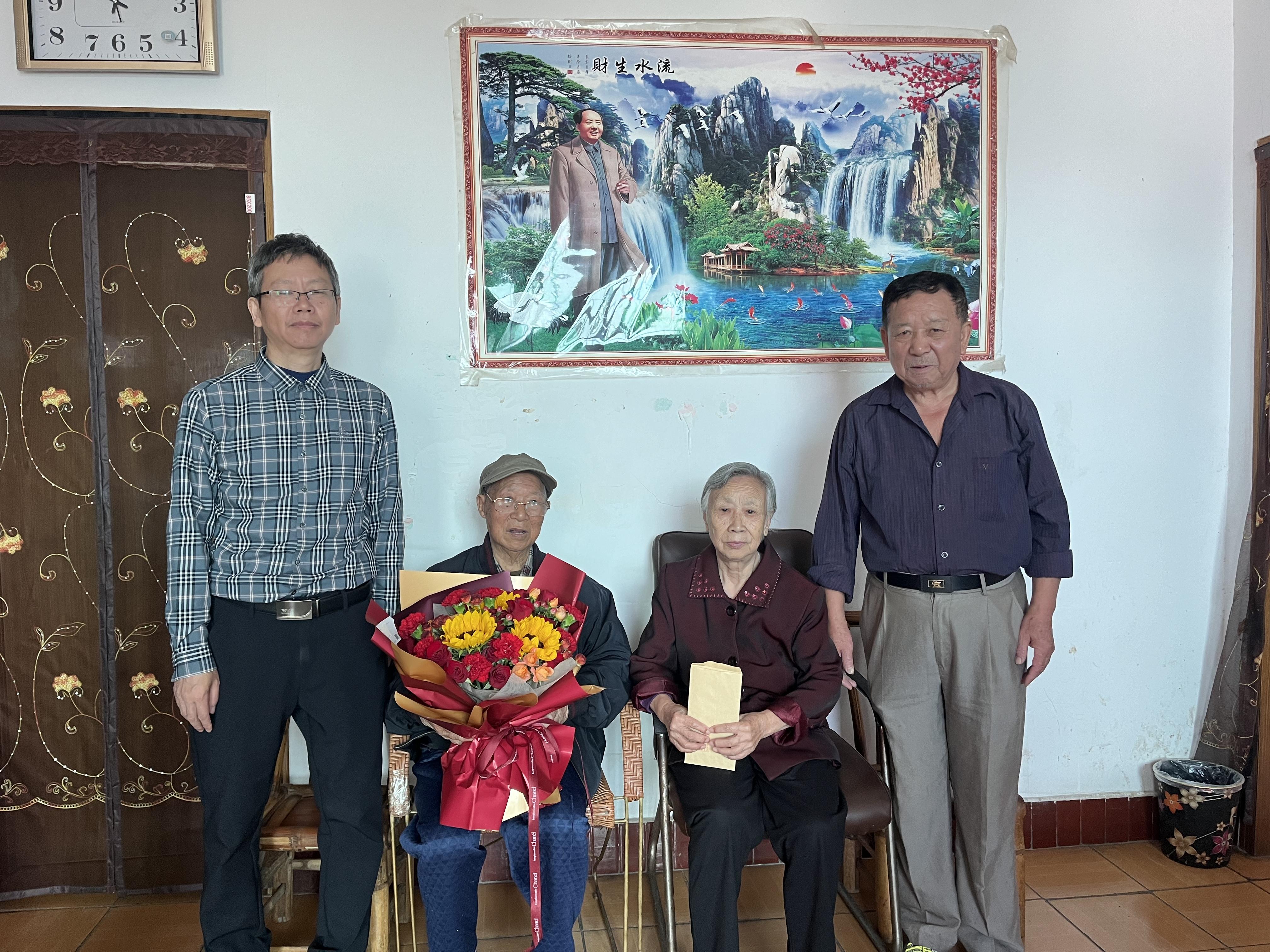 1729860687913390.jpg 3基层动态照片_爱奇艺.jpg
