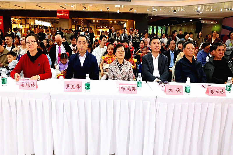 1730072950300356.jpg 江苏省南京市浦口区关工委举办“老少同声爱国情,同心奋进新征程”老少同台节目展演活动(2).jpg
