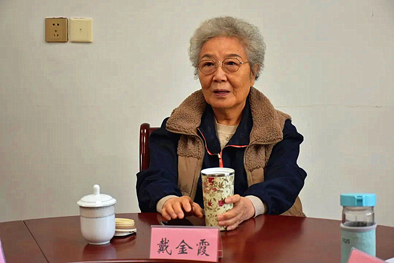1730415309415468.jpg 江苏省南京市教育系统关工委召开“手拉手交朋友”座谈交流会(2).jpg
