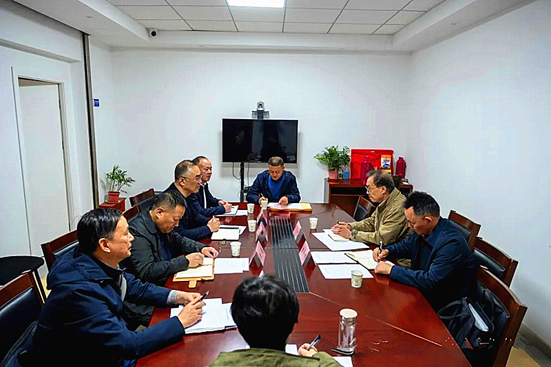 1731372712140908.jpg 江苏省南京市司法局关工委调研玄武区司法局锁金村司法所关工站(1).jpg
