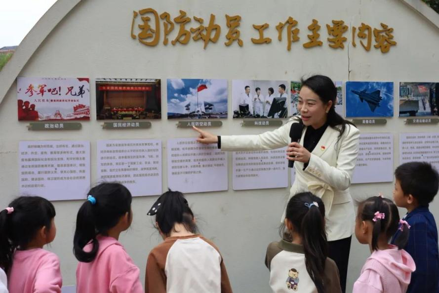 1731807943550737.png 图片1.png