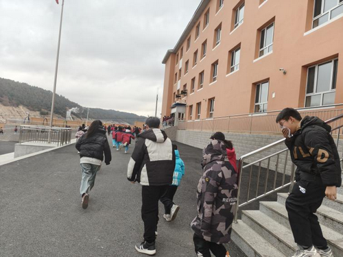 1732672433185221.png 五林中学消防演练3_副本.png