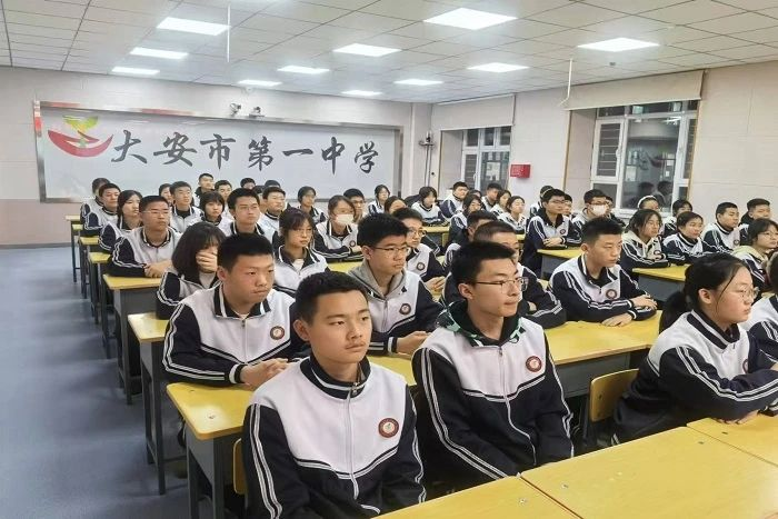 1734314902942419.png 图片2.png