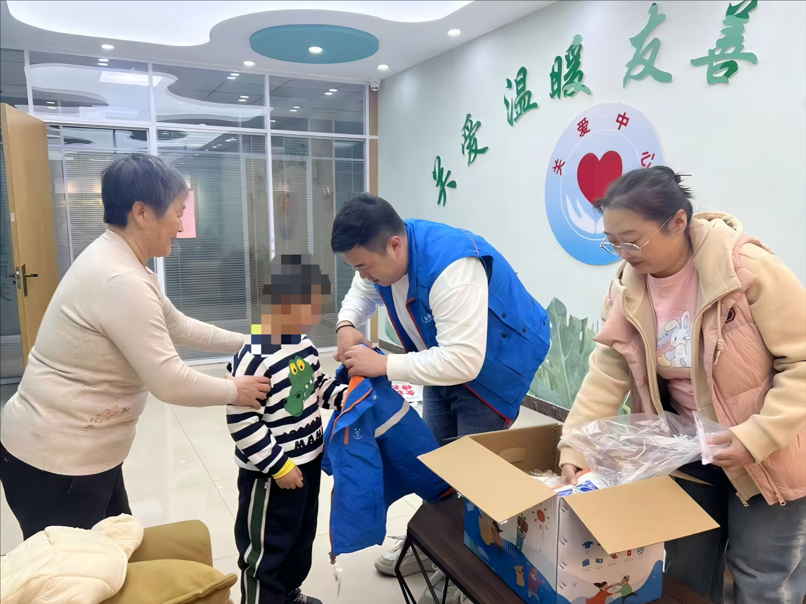 1734506660472473.jpeg 裁剪旋转.jpeg