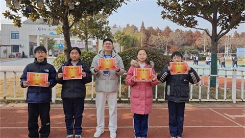 1734828488198076.jpg 3c255a1590e13d17c48258711d4dffff_看图王.jpg