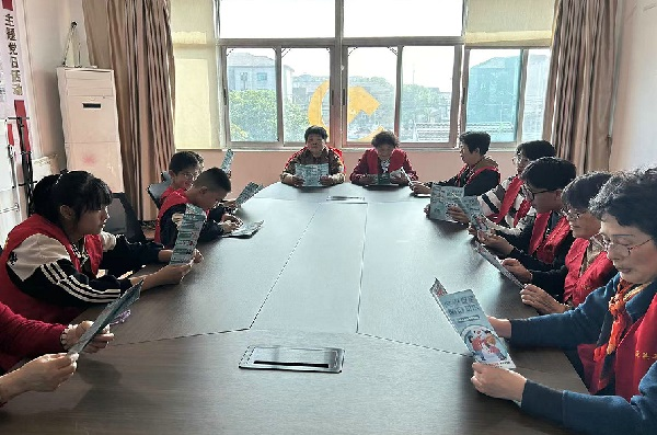 1734938835331309.png 桃源镇桃源社区关工委为青少年安全过冬保驾护航.png