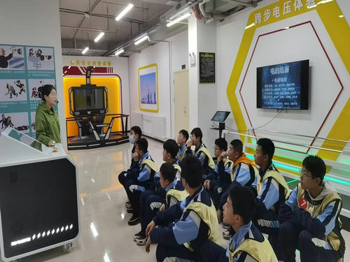 1735896309983121.jpg 磨刀石中学思政课研学活动4_副本.jpg