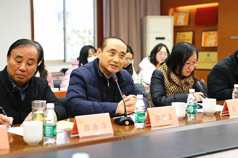 1736692102335609.jpg 江苏省南京市鼓楼区湖南路街道关工委召开“关爱联盟”工作推进会(3).jpg