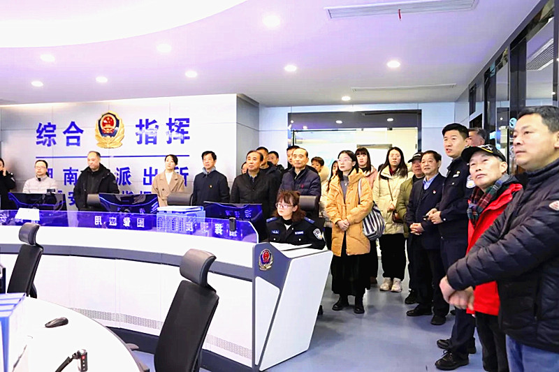 1736692115814713.jpg 江苏省南京市鼓楼区湖南路街道关工委召开“关爱联盟”工作推进会(5).jpg