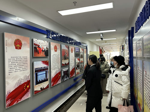 1736820788911432.jpg 恒丰社区普法宣传活动1_副本.jpg