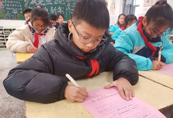 8bbee613e51e656d0481324c05318bec_看图王.jpg