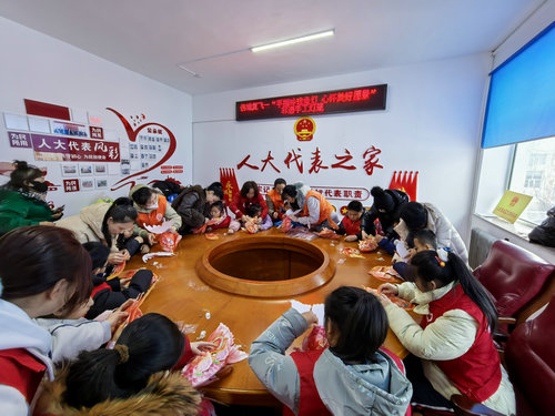 1737337237284390.jpg 汇智服务中心伤雏行动2_副本.jpg