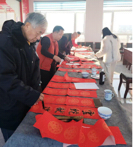 1737619504826678.gif image002.gif