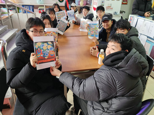 1739759761412454.jpg 8963b3cb051a1b814dcf627add12e7d_副本.jpg