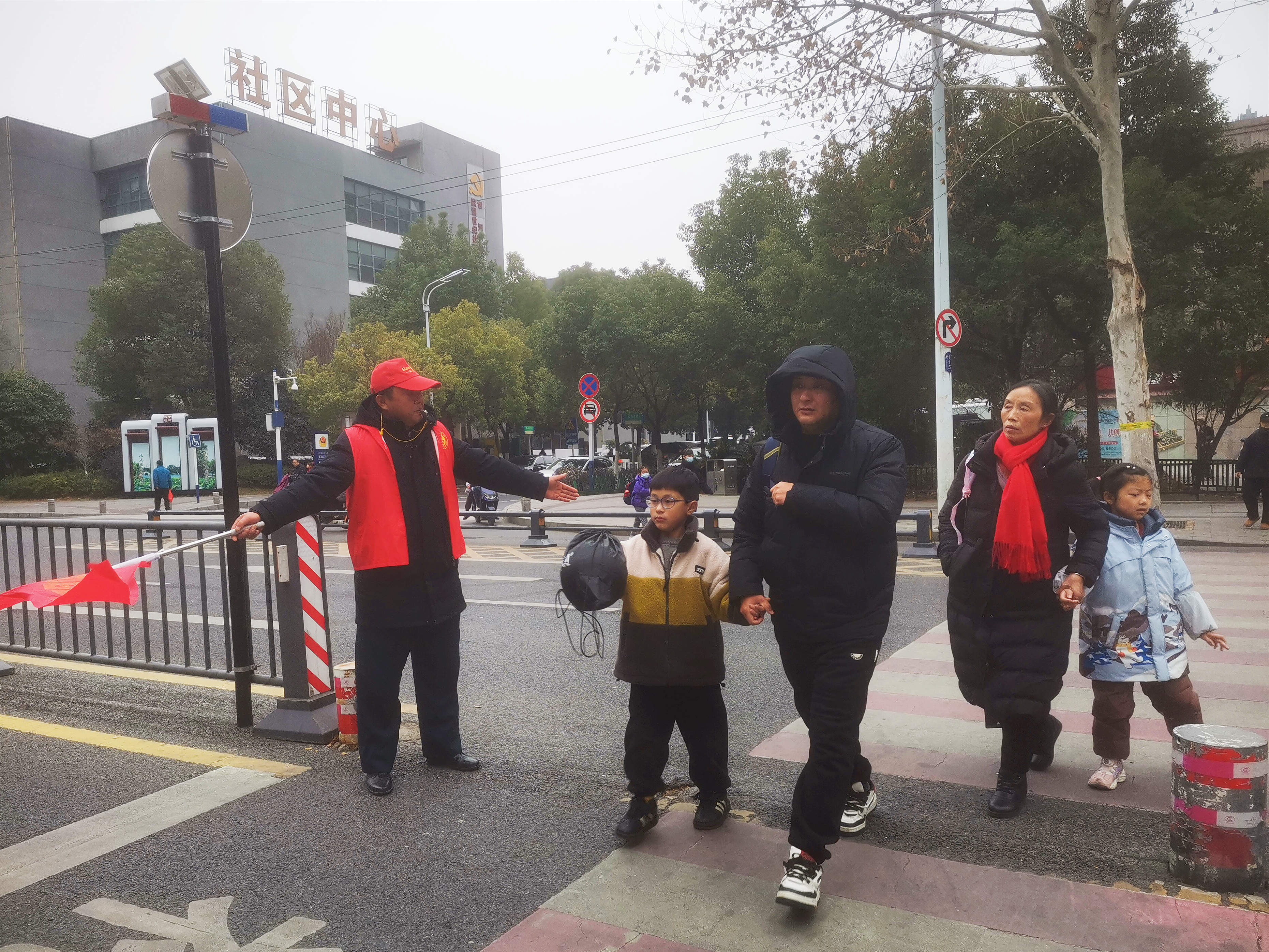 1739947816716199.jpg 932b6a52e3fb0be413080d8d4ca271bb_副本.jpg
