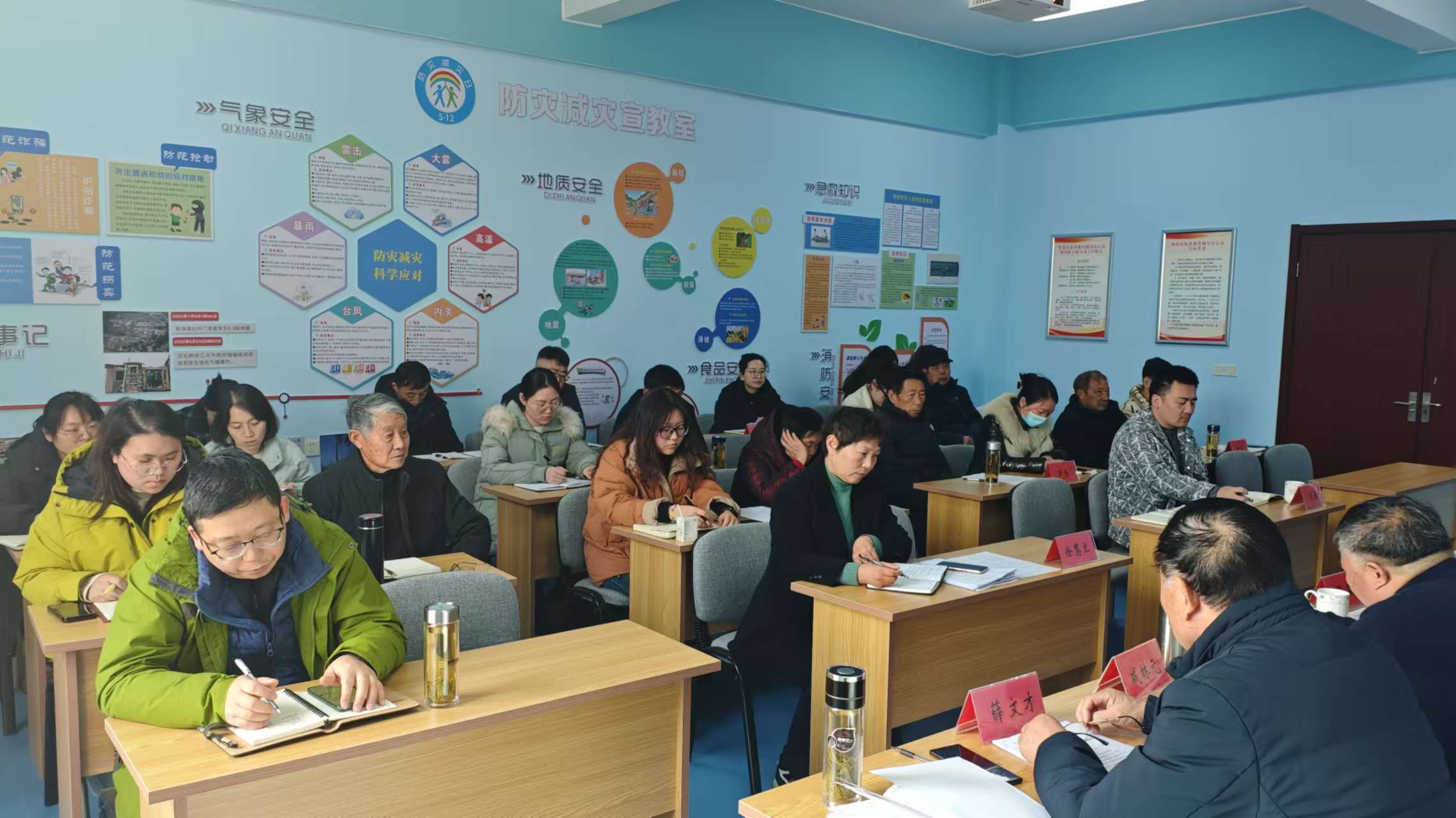 1740017637299593.jpg 江苏泰州高新高港区野徐镇关工委召开2025年工作推进会3.jpg
