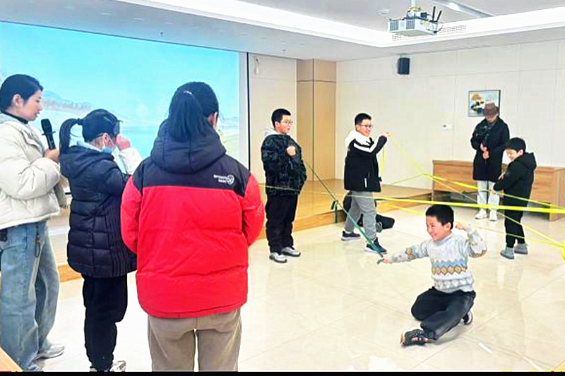 1740037461300745.png 江苏省南京市六合区雄州街道泰山社区关工委开展心理关爱活动(2).png