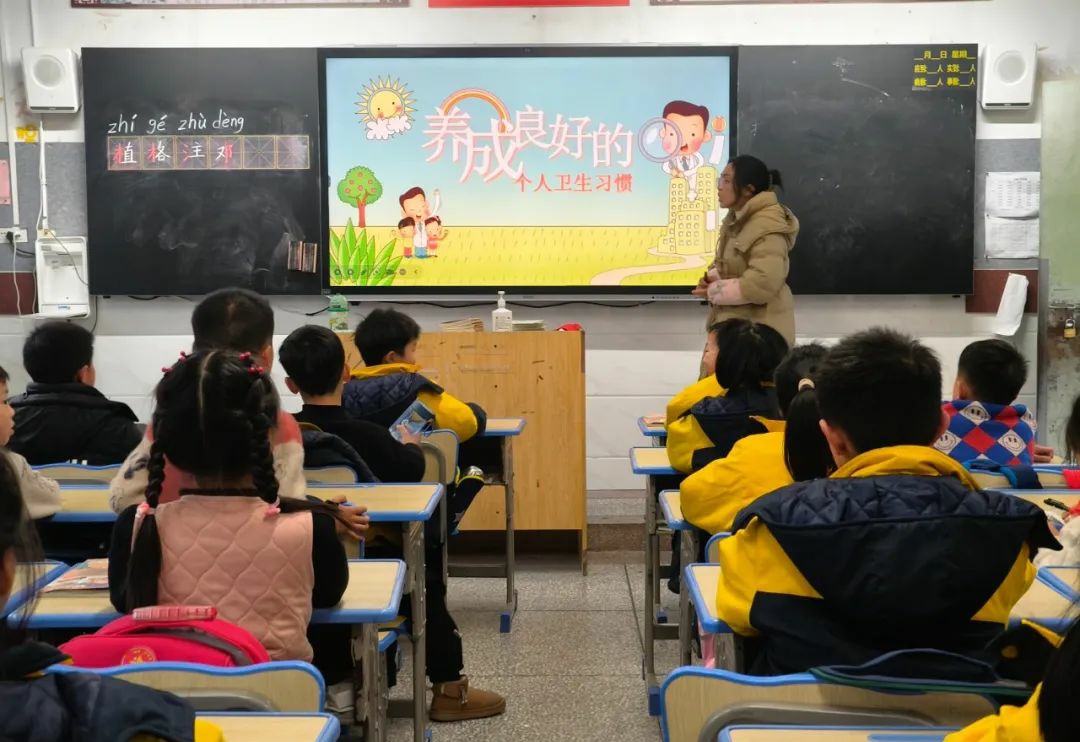 1740556724904589.jpg 微信图片_20250226150314_爱奇艺.jpg