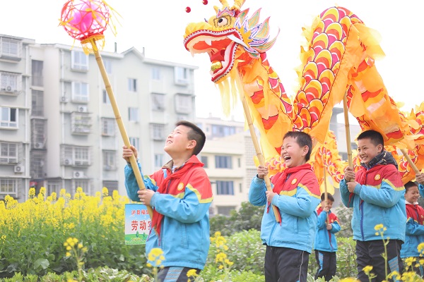 采龙气.png
