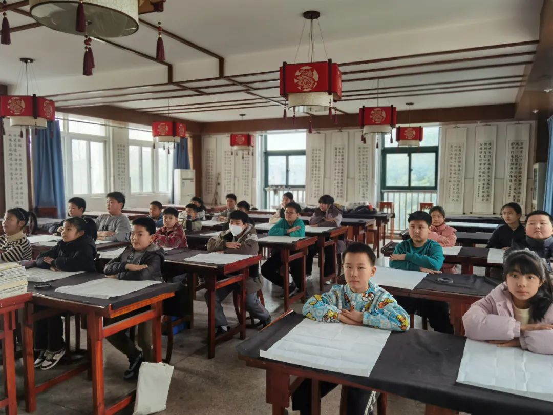 1740986464270294.jpg 少年宫2.jpg