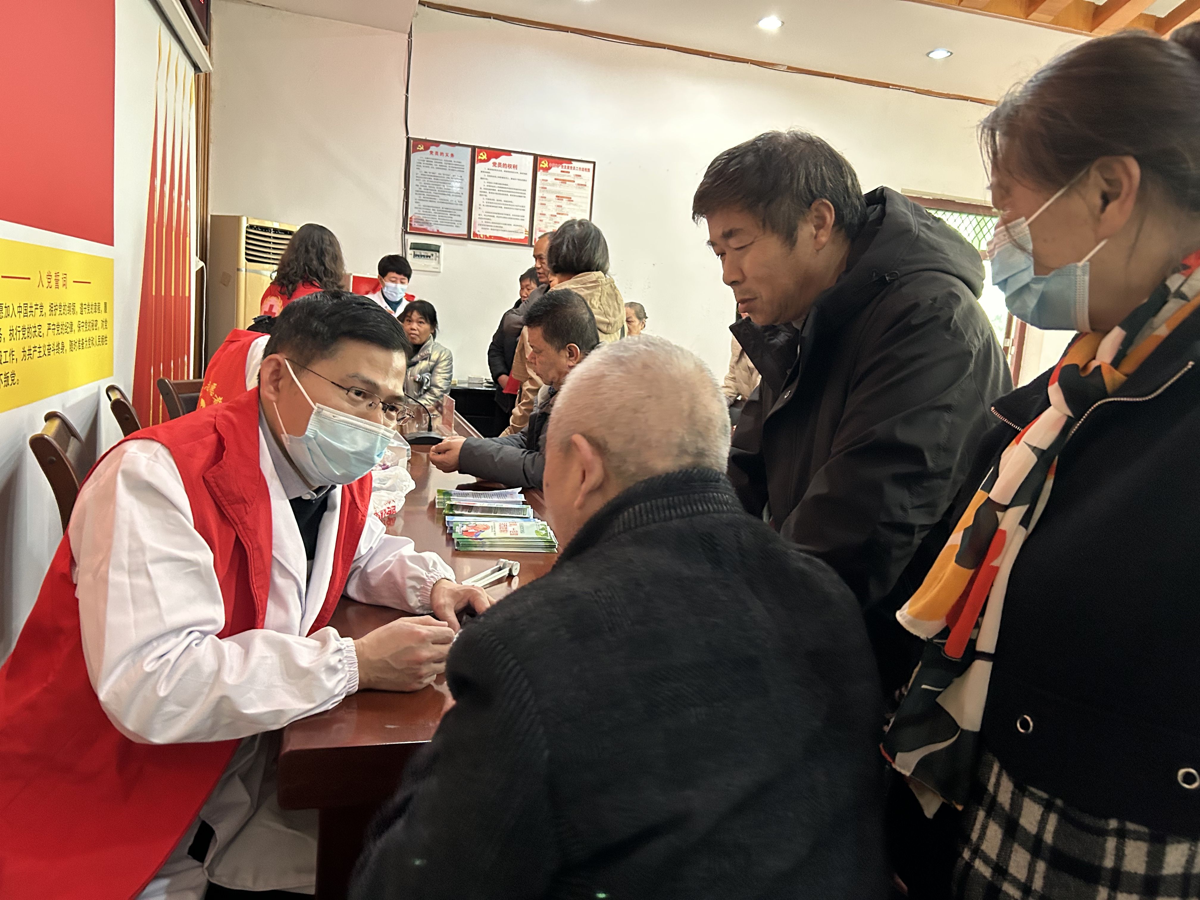 2基层动态照片_爱奇艺.jpg