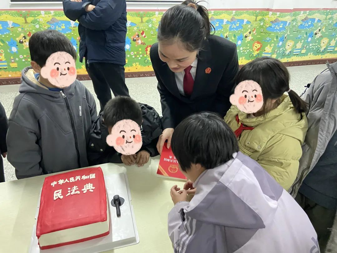 法院到福利院2.png