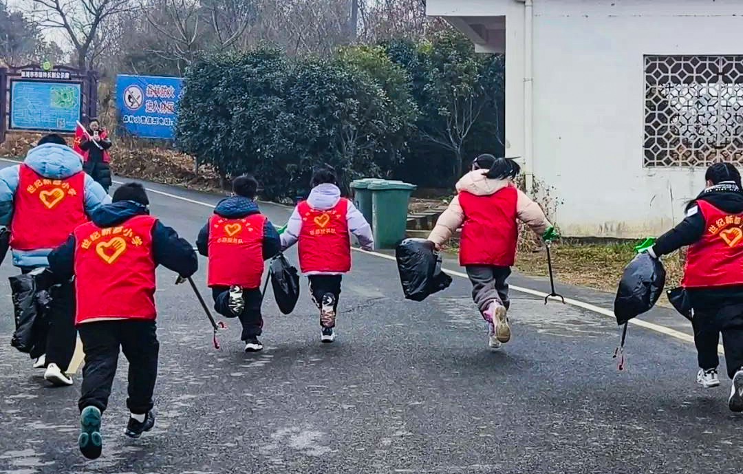 1741305551475743.jpg