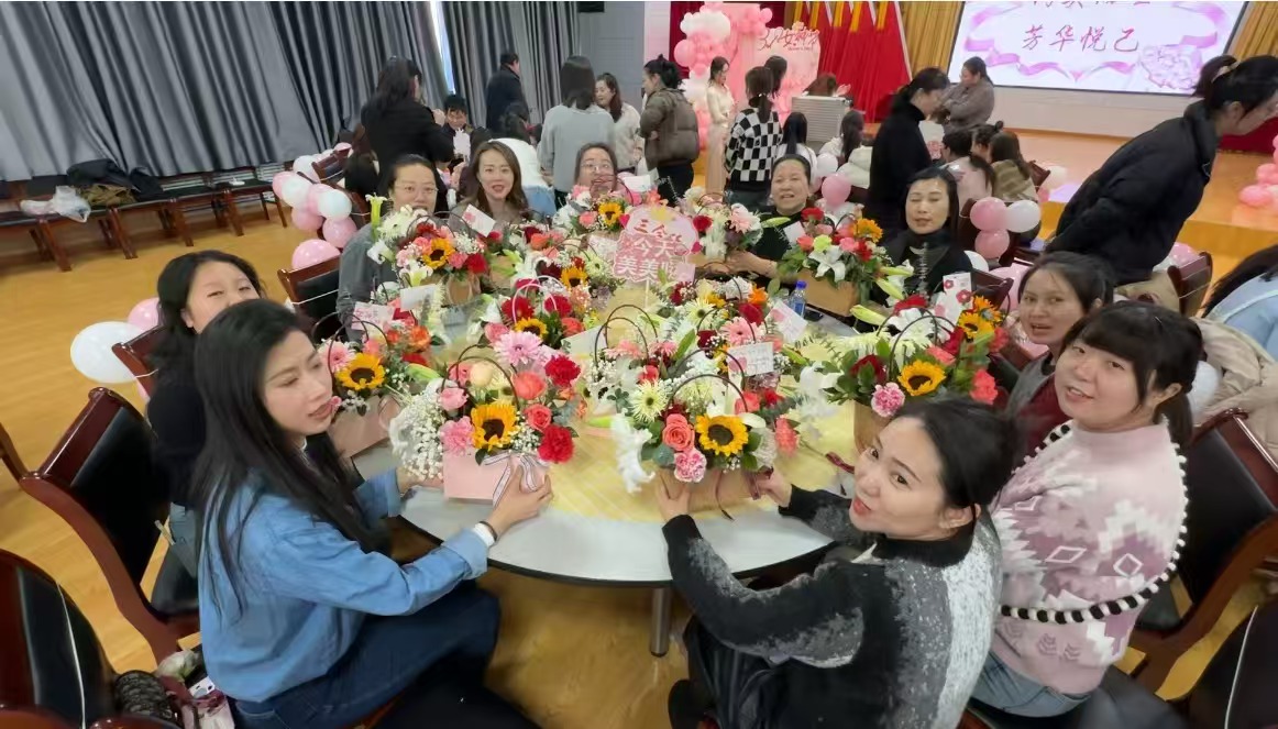 1741475789851523.jpg 绥芬河镇2.jpg