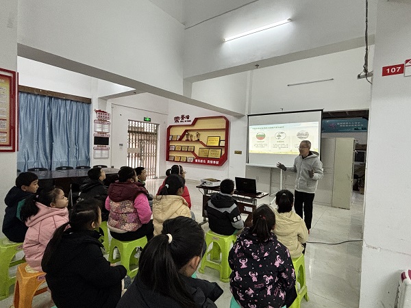 1742010946107230.jpg 03.jpg