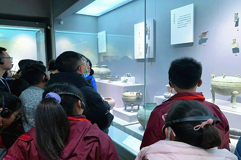 江苏省南京市浦口区大桥小学关工委开展南京博物院寻访活动(2).png