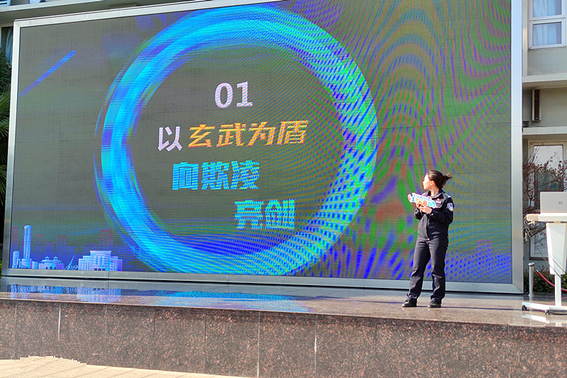 1743067773936964.jpg 江苏省南京市玄武区玄武湖街道关工委联合走进校园开展法治宣传活动(1).jpg