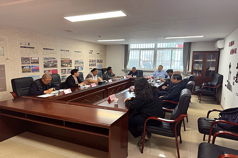 江苏省南京市玄武区关工委召开“颂党情，感党恩”主题教育课件交流座谈会(4).jpg