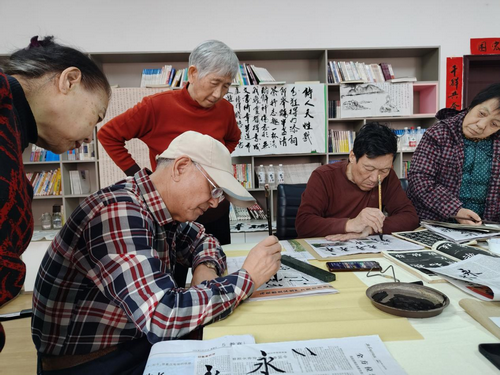 公园社区书法培训活动2_副本.png