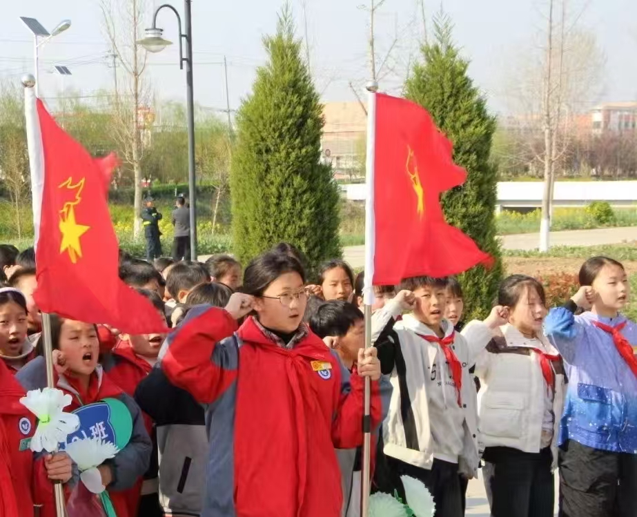 1743668262192361.jpg 关工站2.jpg