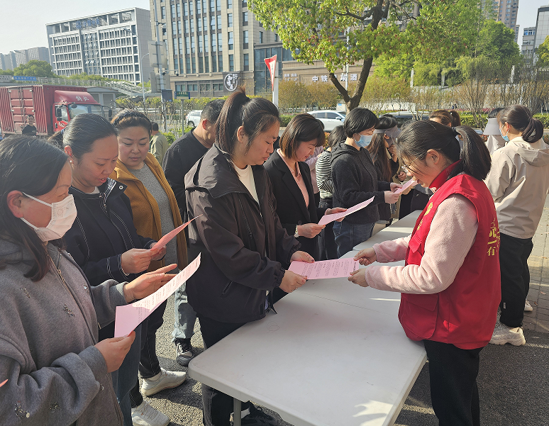 1743669401607309.png QQ截图20250403163623.png