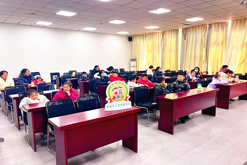 江苏省南京市栖霞区马群街道金陵驿社区“小驿班”周末垃圾分类课堂圆满举行(1).png