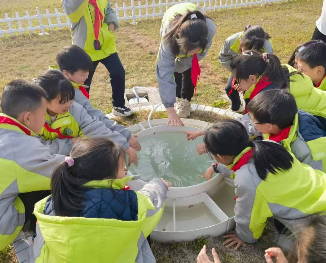 1743997812864948.jpg 气象科学图2.jpg