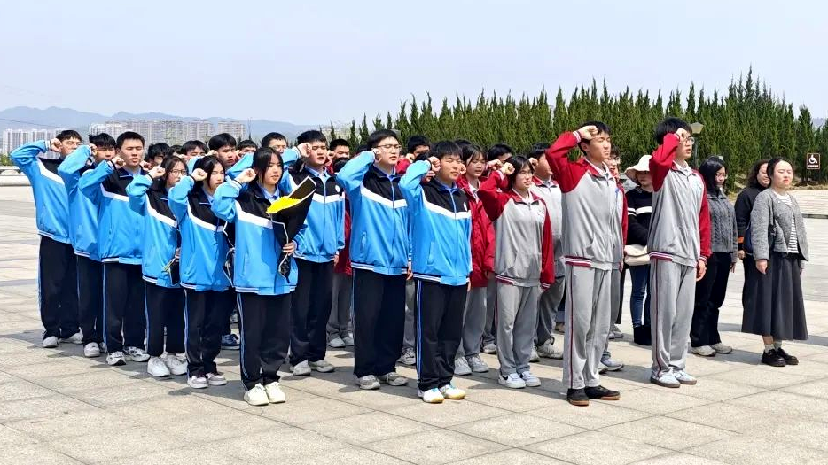 1744011021407415.png 图片2.png