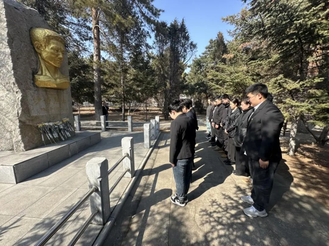 1744078759585089.jpg