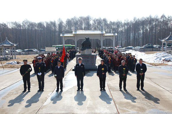 cc2a0ec6de186e40f239fb46a69b5f5_副本.jpg